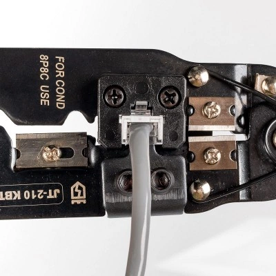 КВТ Кримпер многофункциональные со встроенным модулем для обжима RJ-45. JT-210 84824 KVT КВТ Кримпер многофункциональные со встроенным модулем для обжима RJ-45. JT-210 84824 KVT